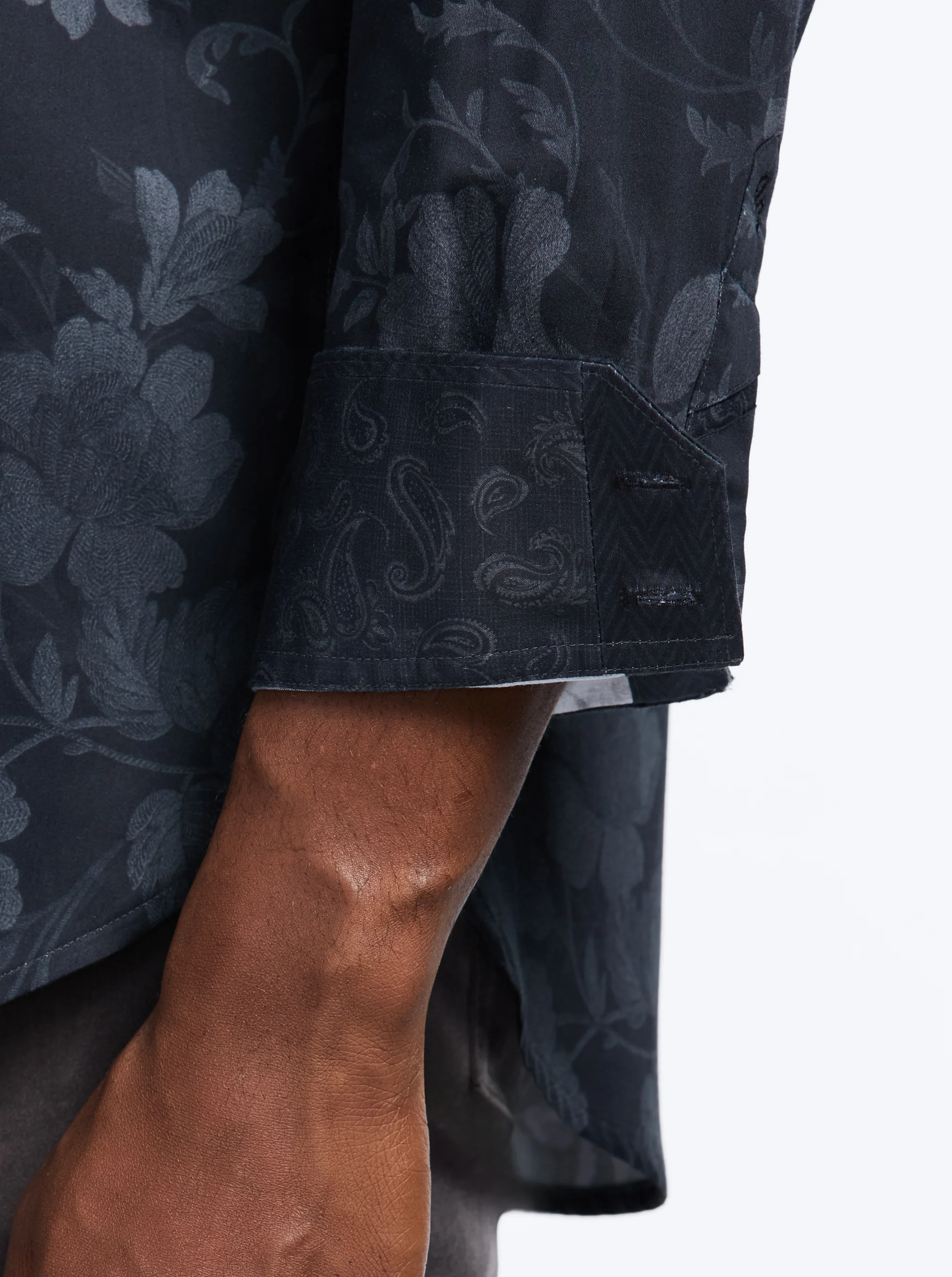 BARNSWORTH LONG SLEEVE BUTTON DOWN SHIRT - Image 4