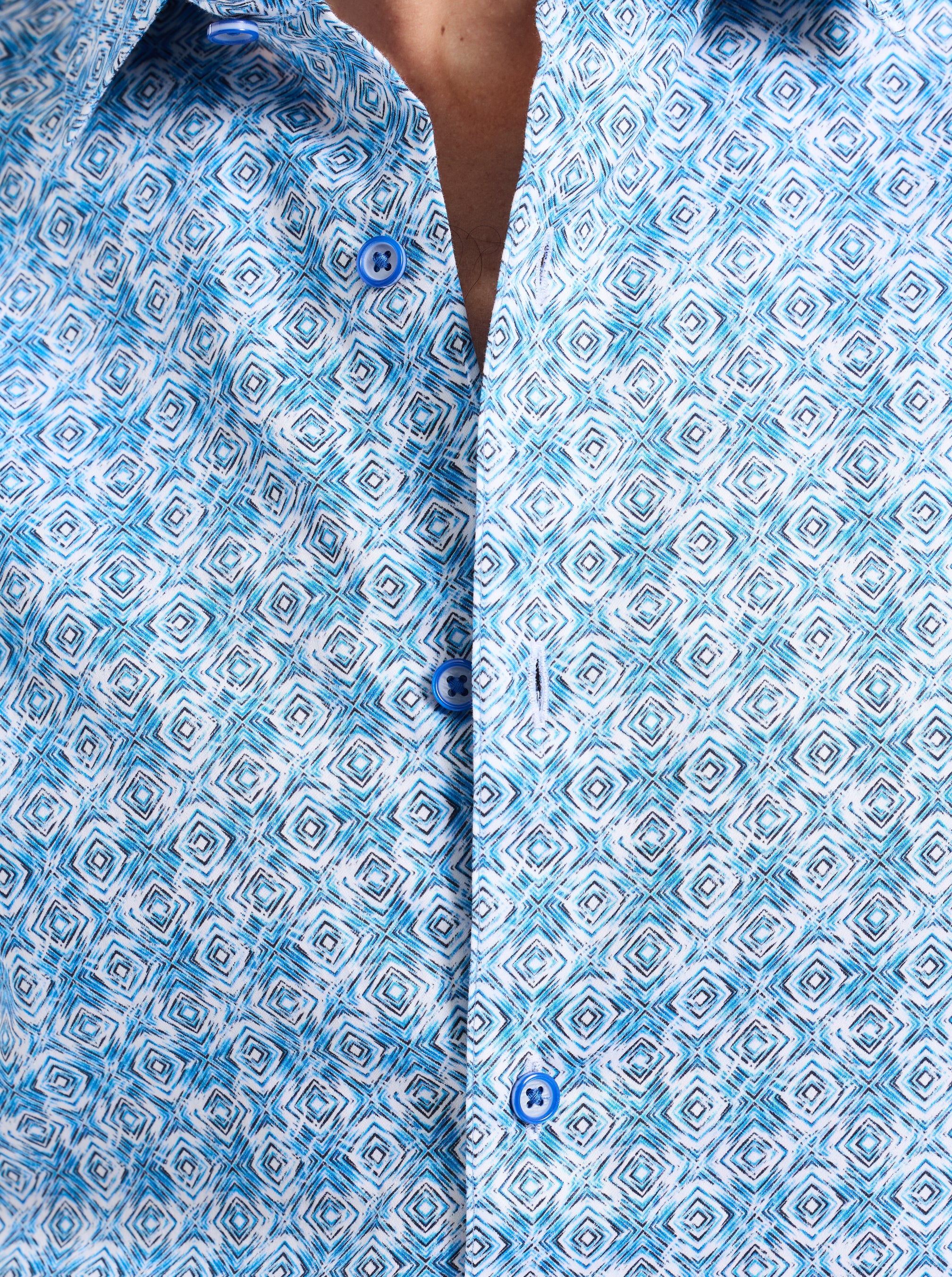 FORMBY SHORT SLEEVE BUTTON DOWN SHIRT - Image 2