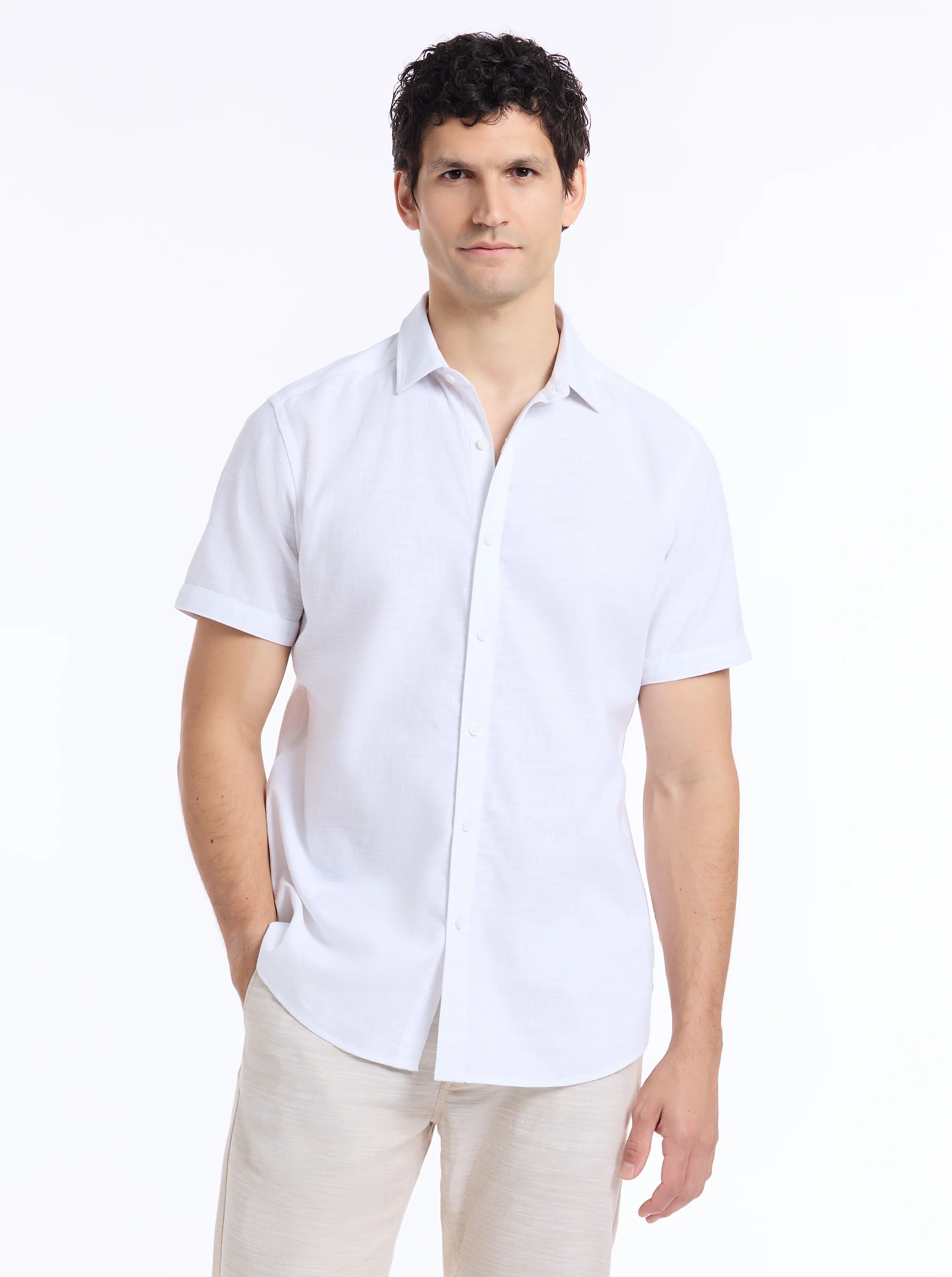 SUTTON SHORT SLEEVE BUTTON DOWN SHIRT - Image 2